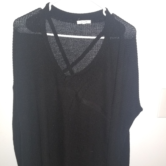 Long sleeve sweater - Picture 1 of 2